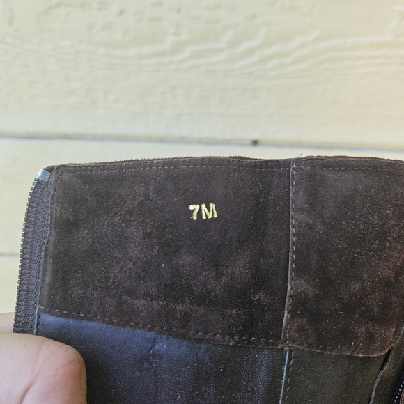 Van Eli brown suede riding boots 7M - Picture 10 of 12